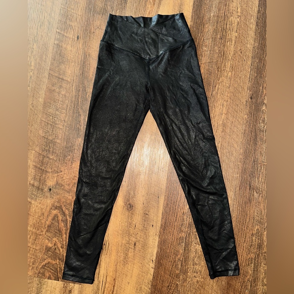 Aerie Offline black faux leather leggings crackle Small American eagle